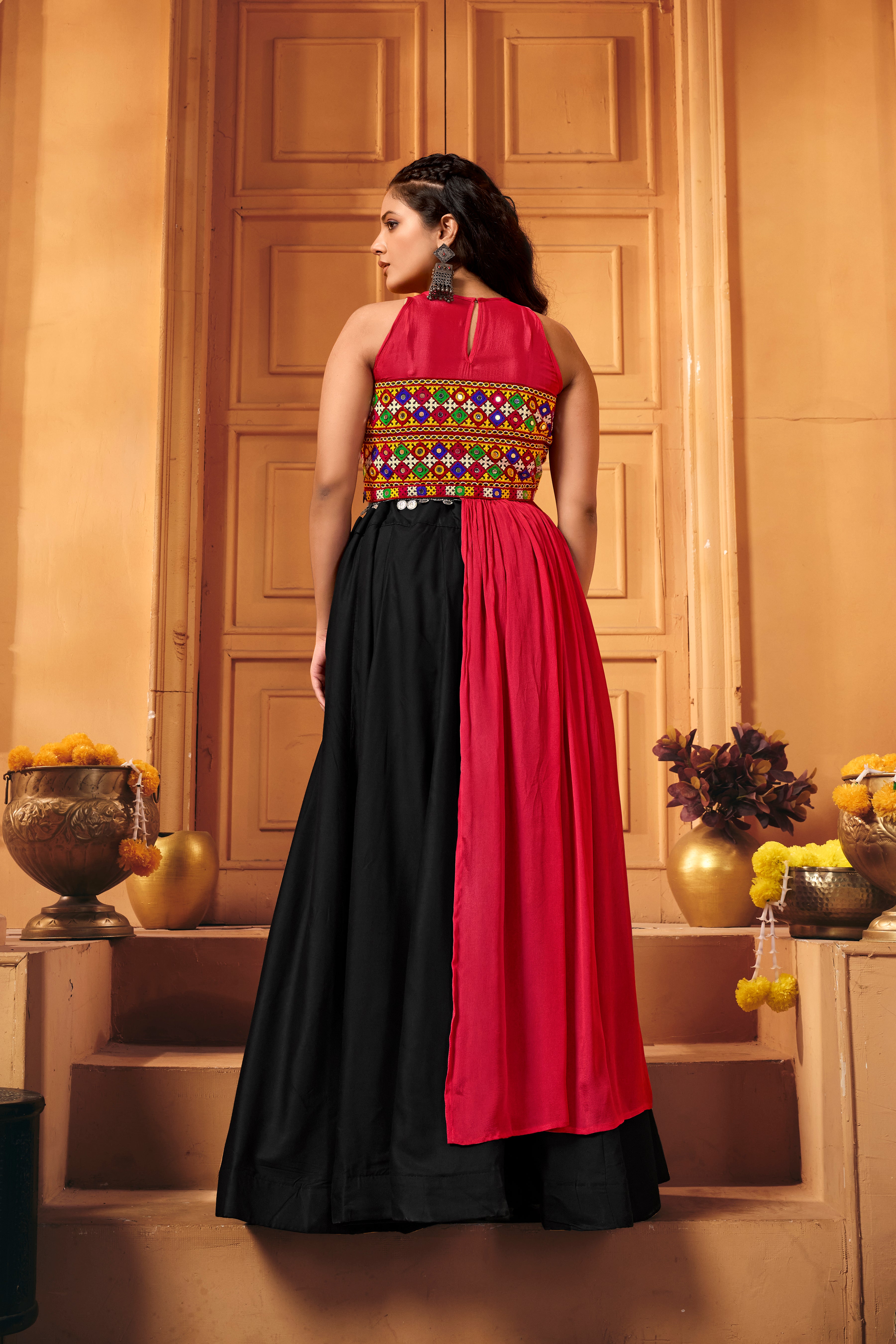 Sohni Kutchi Belt Lehenga Choli for Navratri